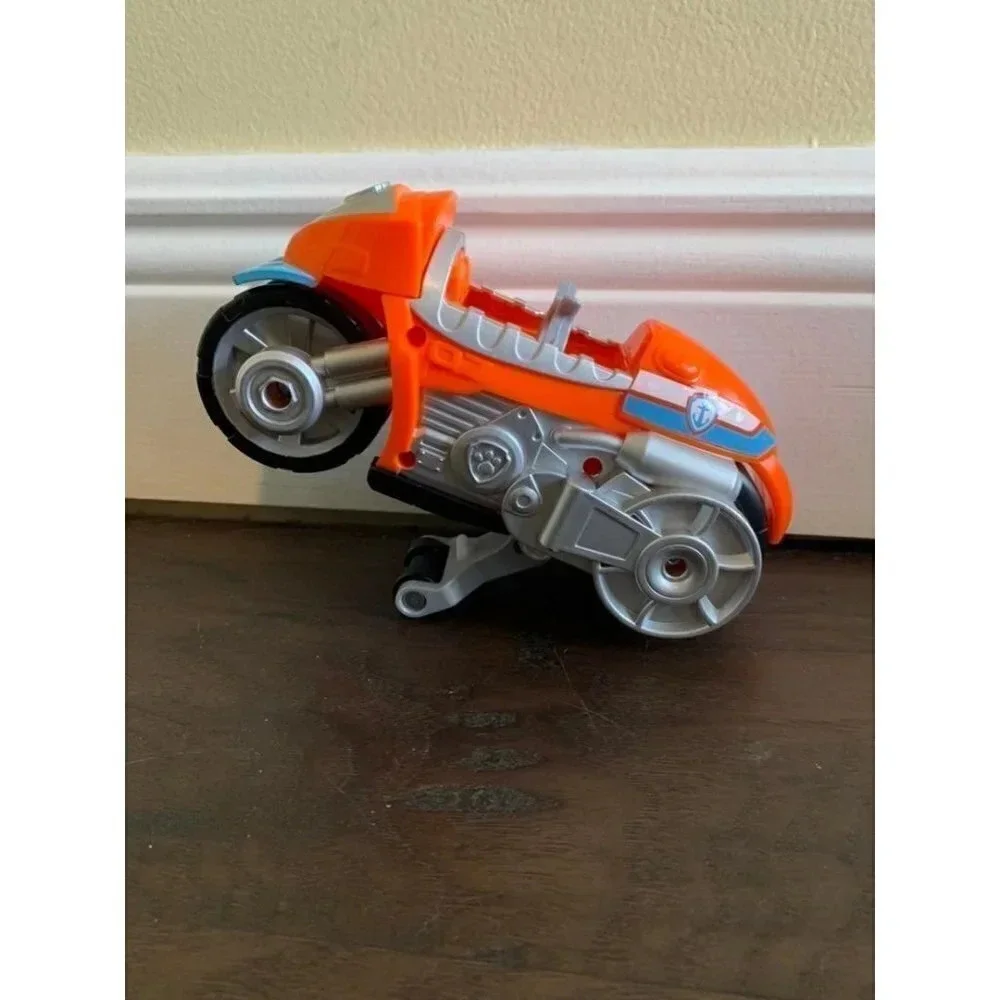 Paw Patrol MORO PUPS‎ Wildcat Deluxe Pullback Vehicle With Wheelie Feature. Be